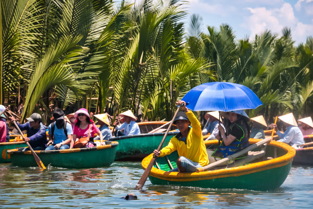 basket boat tour in Hoi An